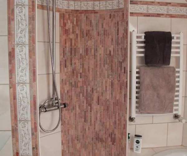 Refugium überm Schwansee Weimar (Thuringia)