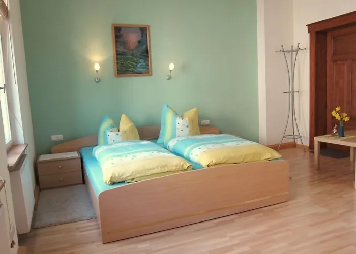 Refugium überm Schwansee Weimar (Thuringia)